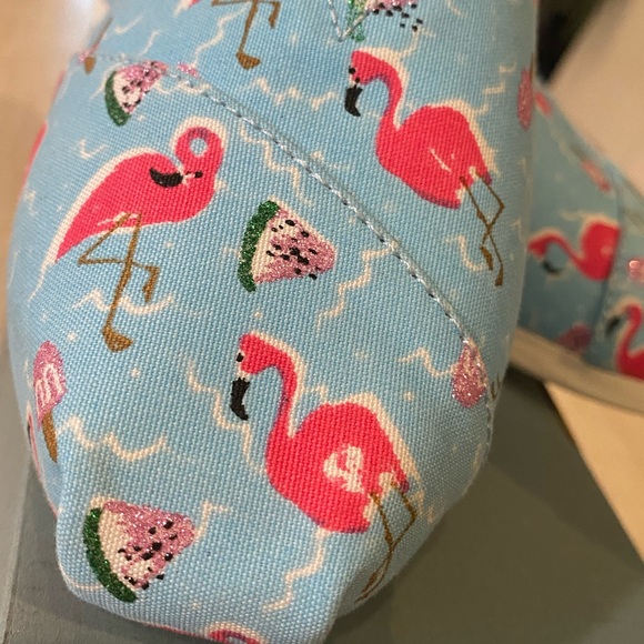 NWT NIB Toms Classic Flamingo Party Glitter Watermelon Slip On Shoes, 7.5 - Picture 4 of 11